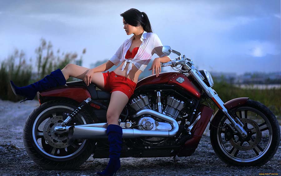 Beautiful girls and motorcycles in Hebe