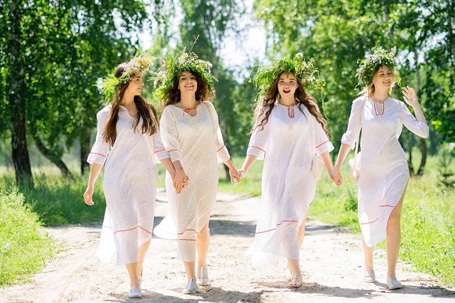 Slavic girls in Hebe